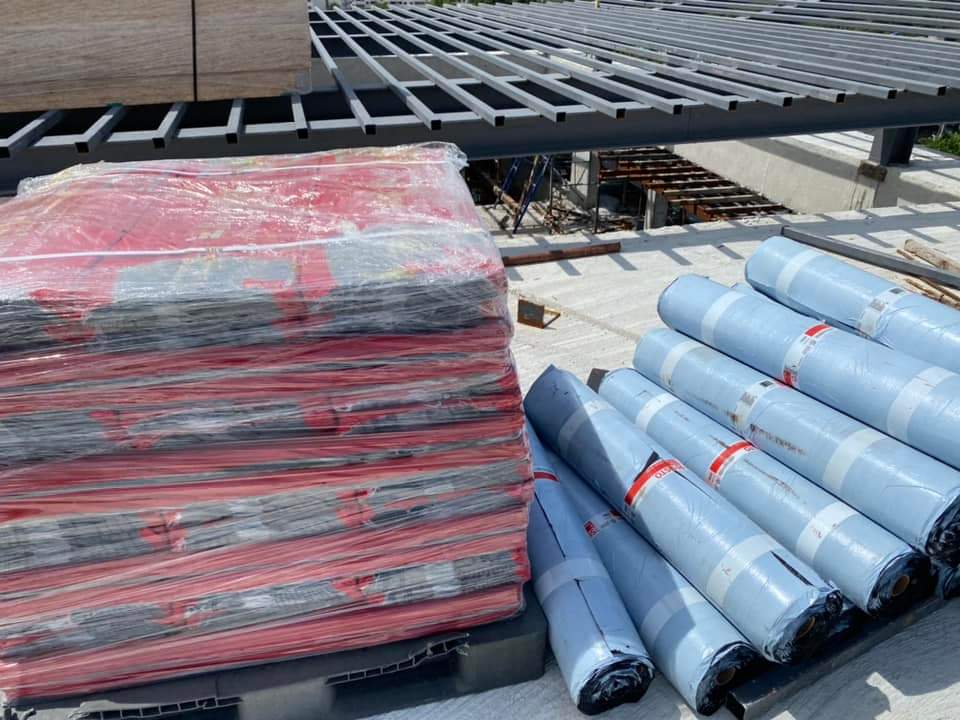 ติดตั้งหลังคาซิงเกิ้ลรูฟ